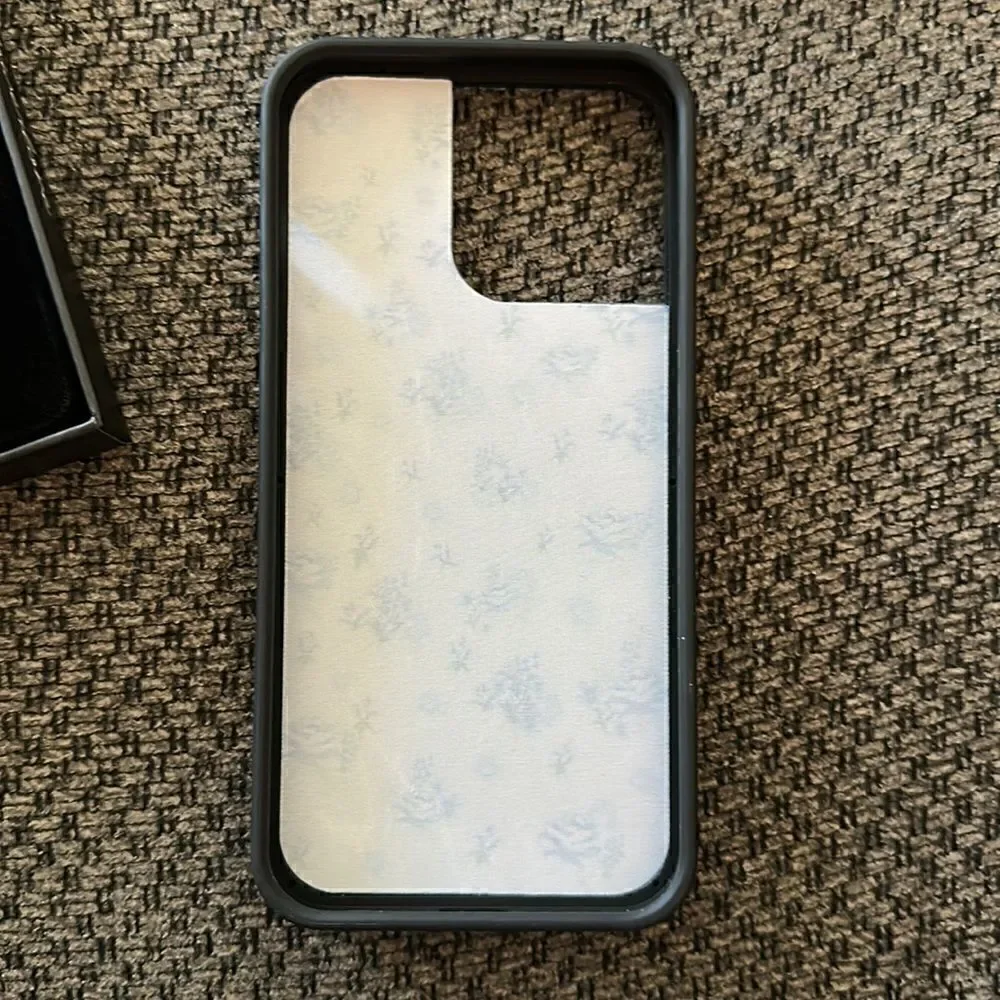 NWT wildflower iphone 14 pro max case blue floral